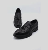 Elegant Black Leather Tassel Loafers