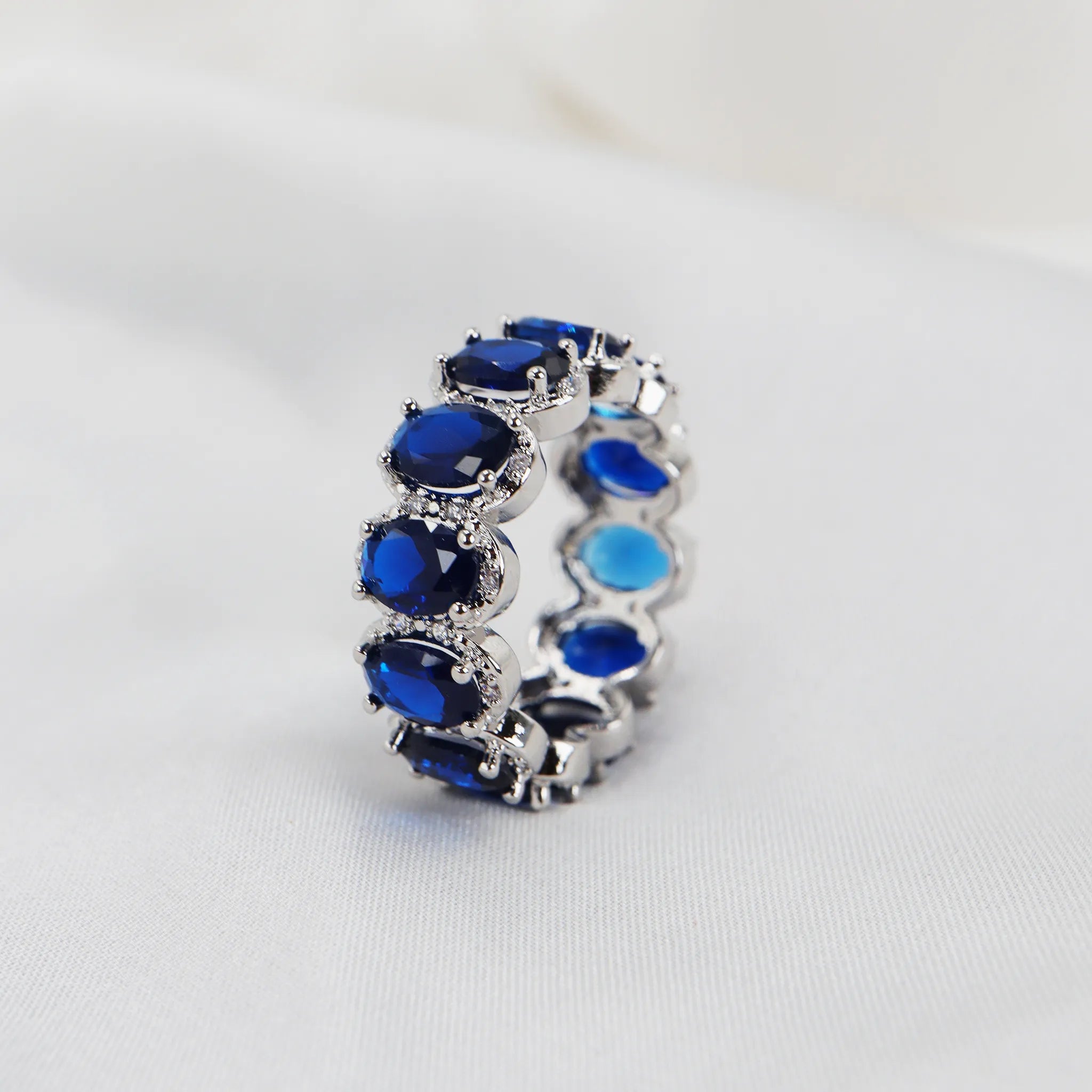 Luxe Eternity Silver Ring