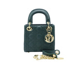 The Epitome of Elegance: A Timeless Handbag for Every Occasion