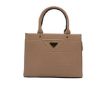 Chic & Versatile: The Essential Nude Handbag