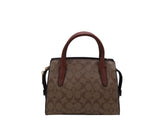 Classic Charm Meets Modern Versatility: The Perfect Everyday Bag