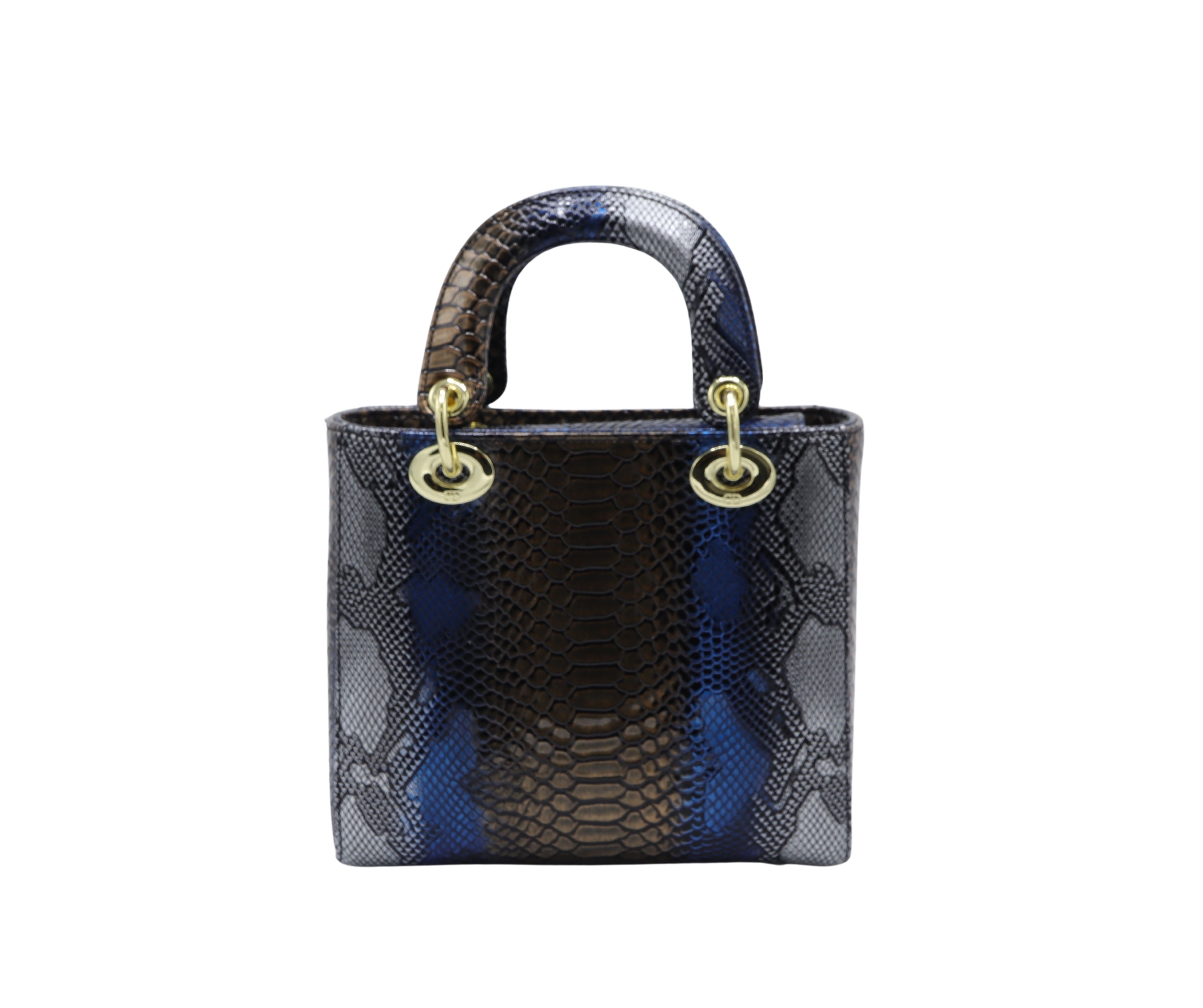 Exquisite Texture: The Luxe Handbag That Demands Attention