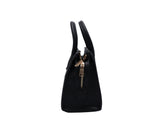 Classic Charm Meets Modern Versatility: The Perfect Everyday Bag