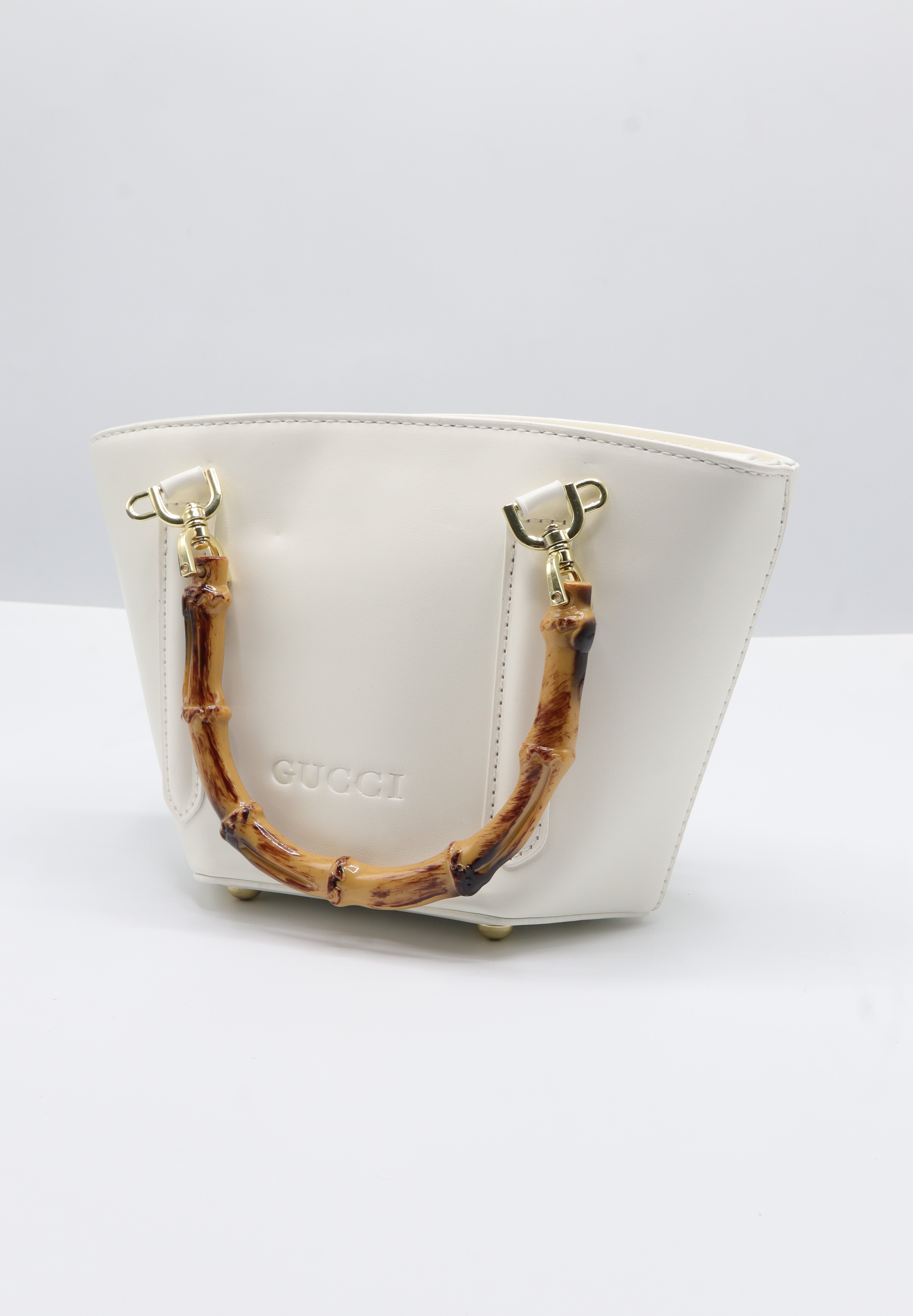 Gucci Bamboo Bucket Bag | White Leather & Gold