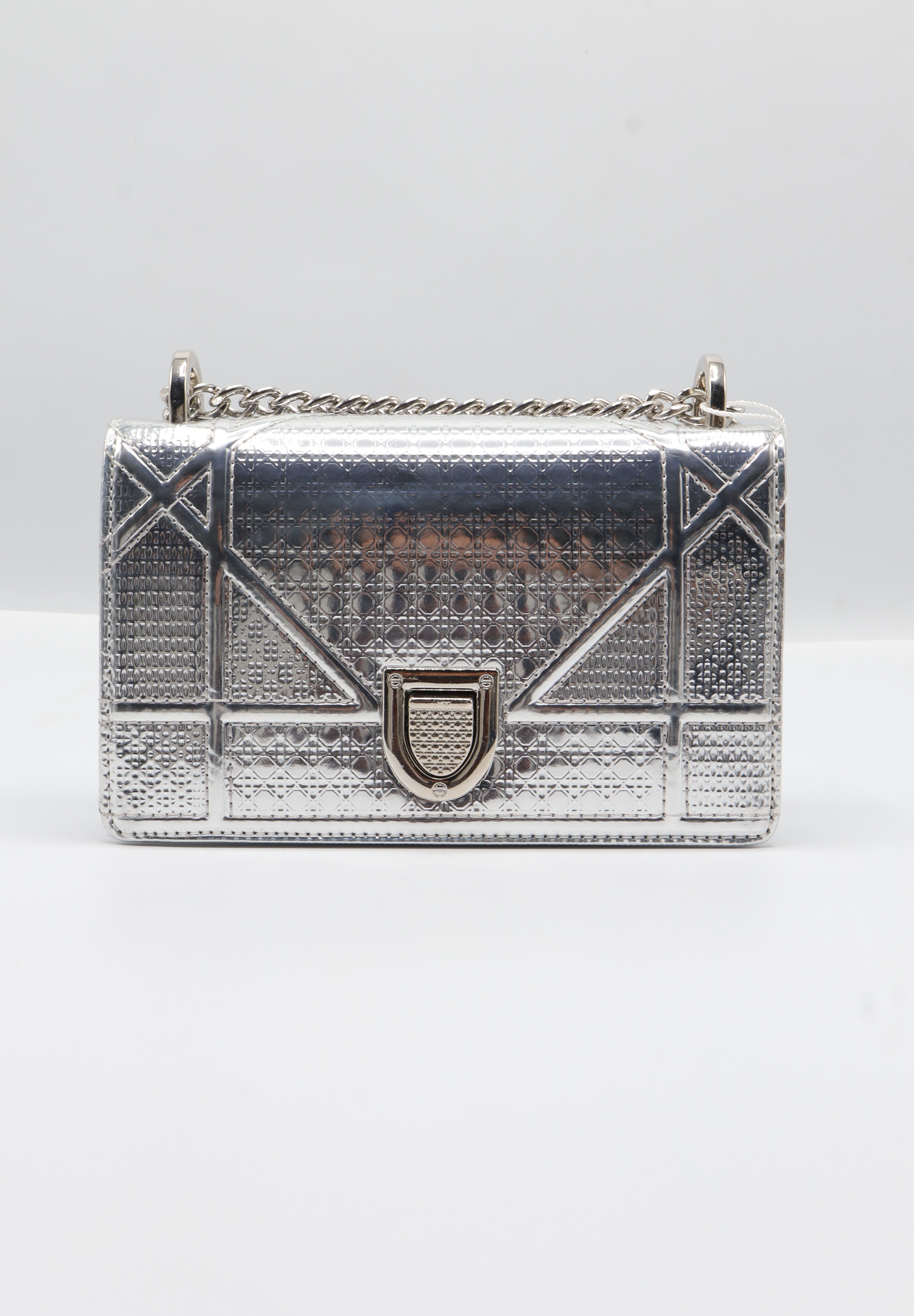 Christian Dior Diorama Bag | Metallic Silver Micro-Cannage