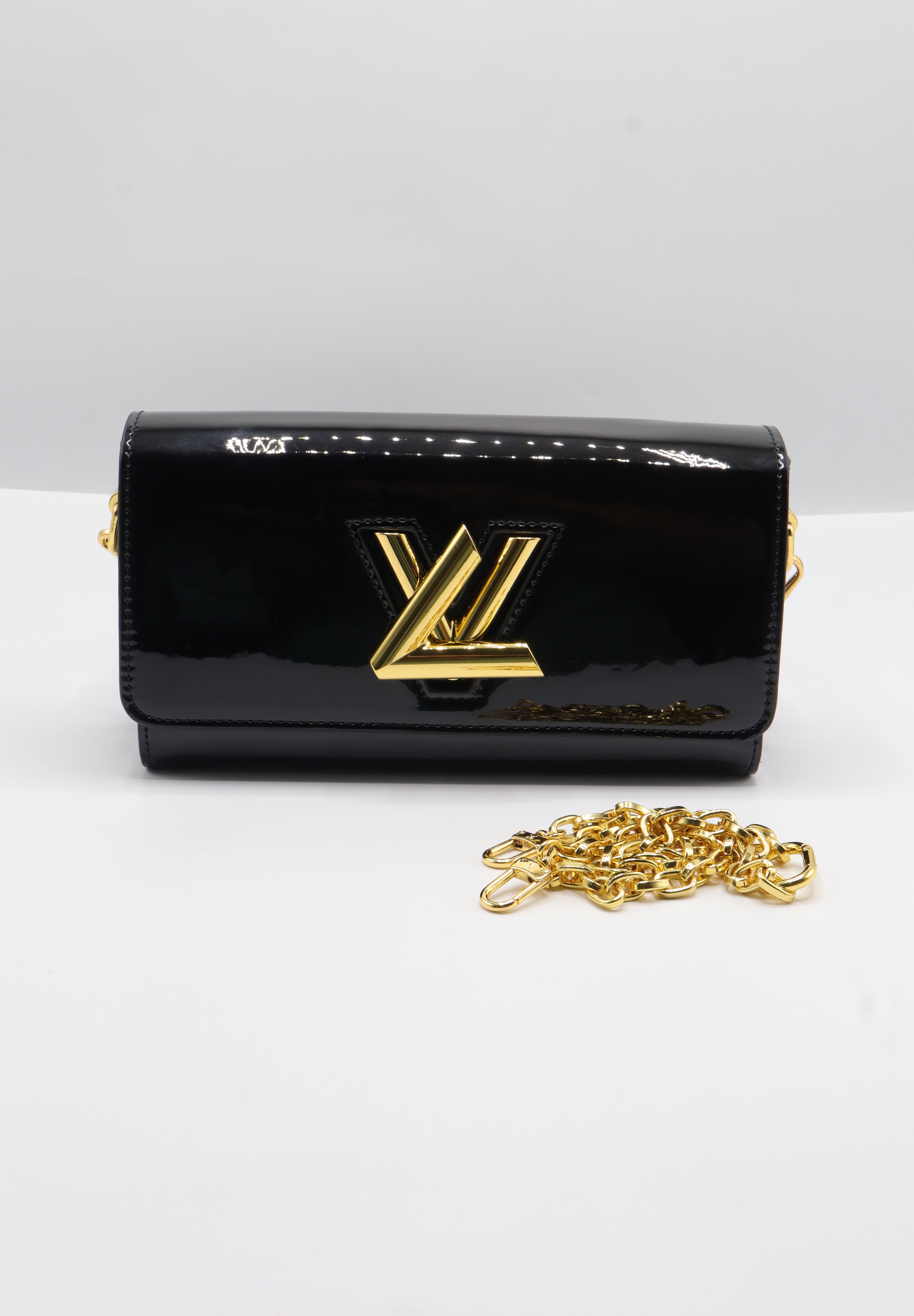 Louis Vuitton Twist Chain Wallet | Black Patent Leather