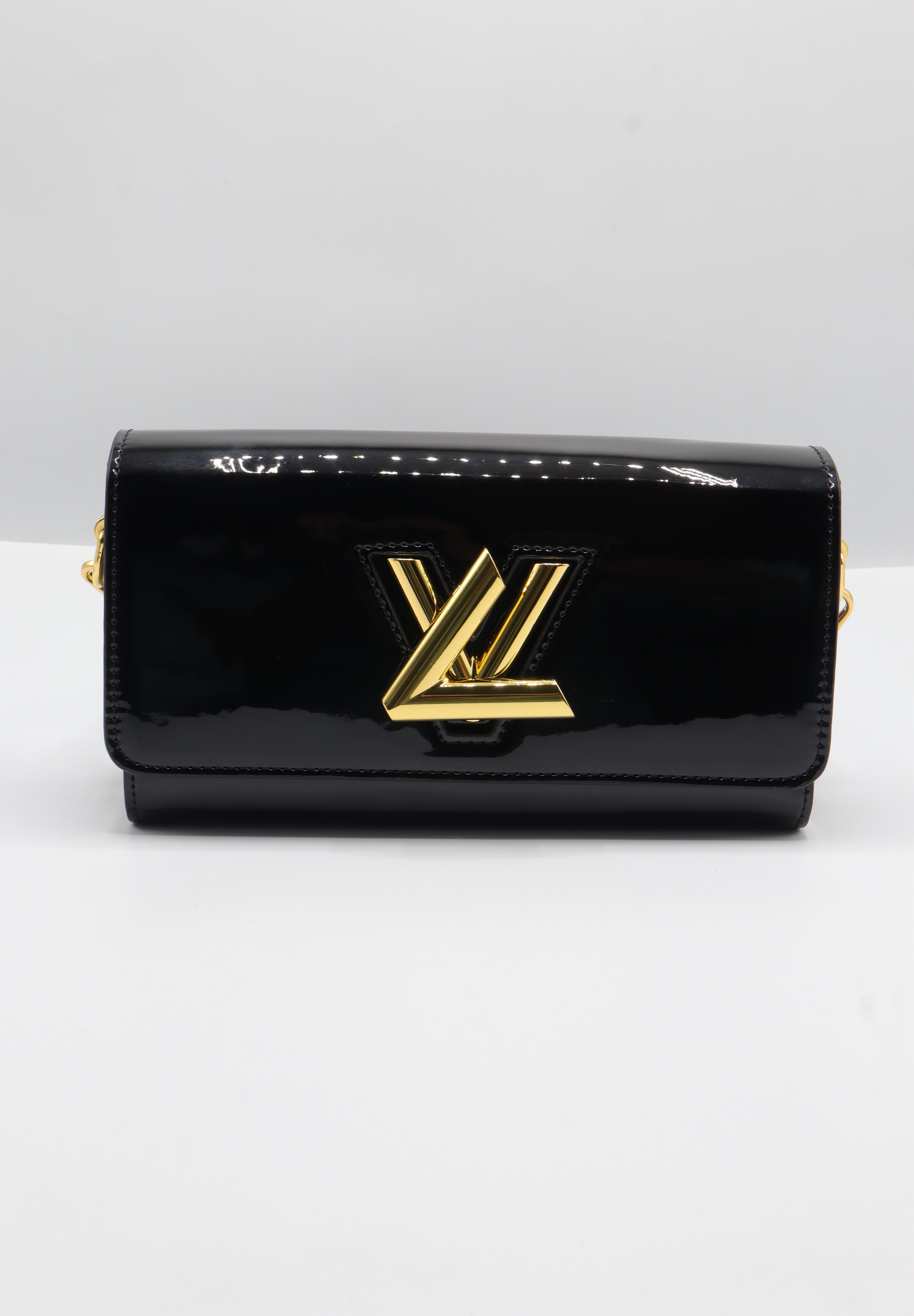 Louis Vuitton Twist Chain Wallet | Black Patent Leather