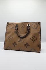 Louis Vuitton Onthego MM Tote | Giant Monogram Reverse Canvas