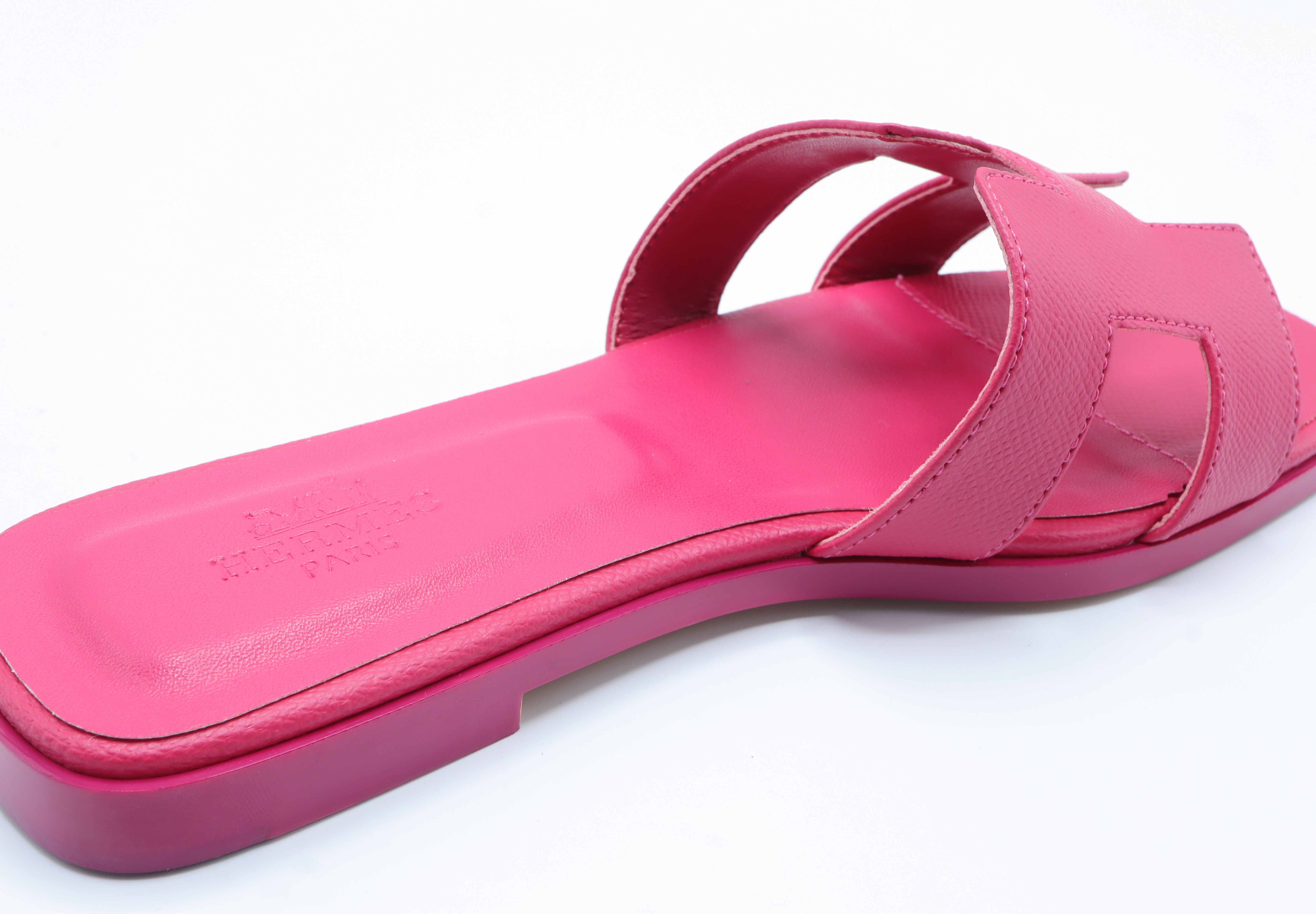 Hermes Style Epsom Leather Oran Flat Sandals – Women's Fuchsia Pink Slide Shoes