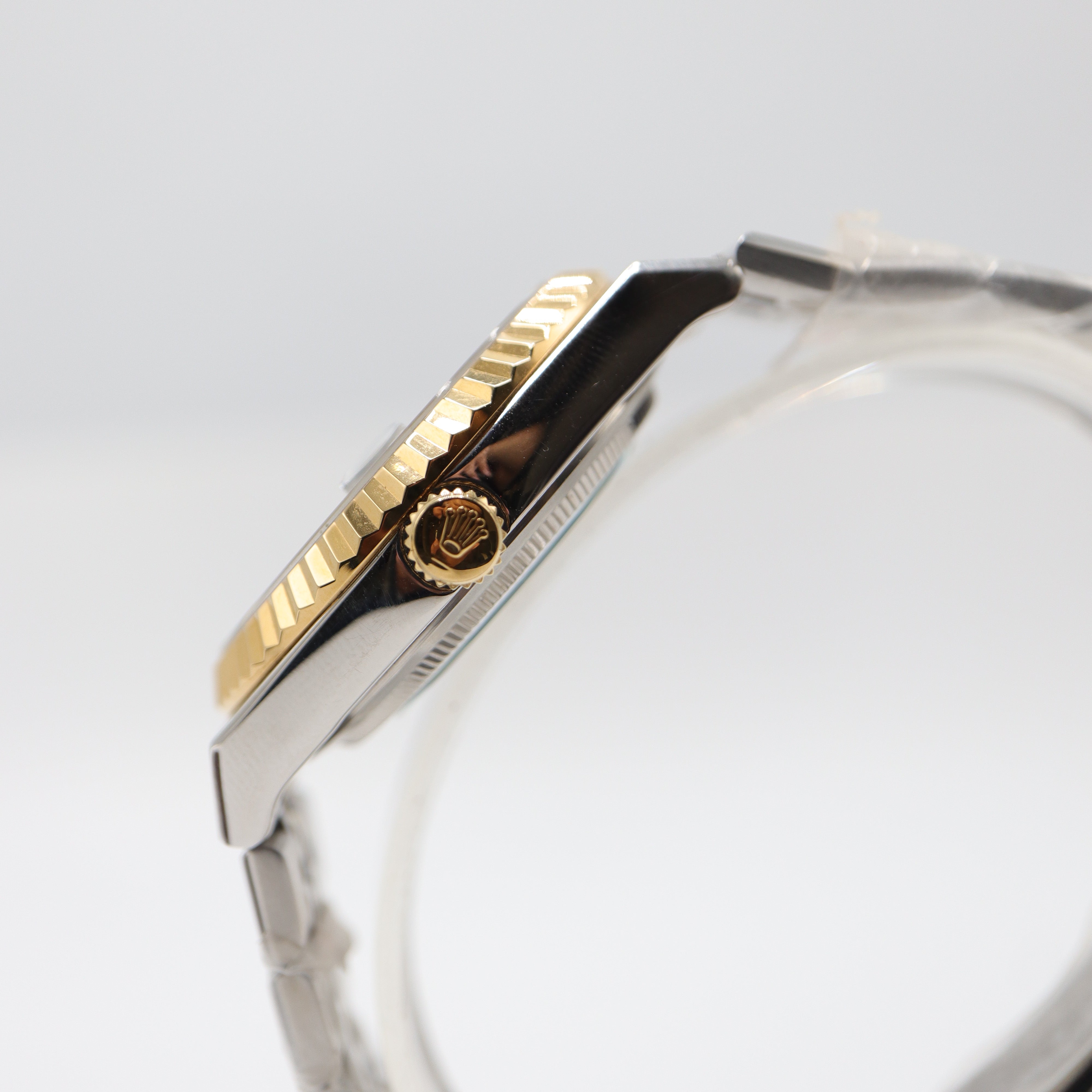 Rolex Style Land-Dweller Two-Tone Jubilee Watch – Men's Gold & Steel Luxury Watch