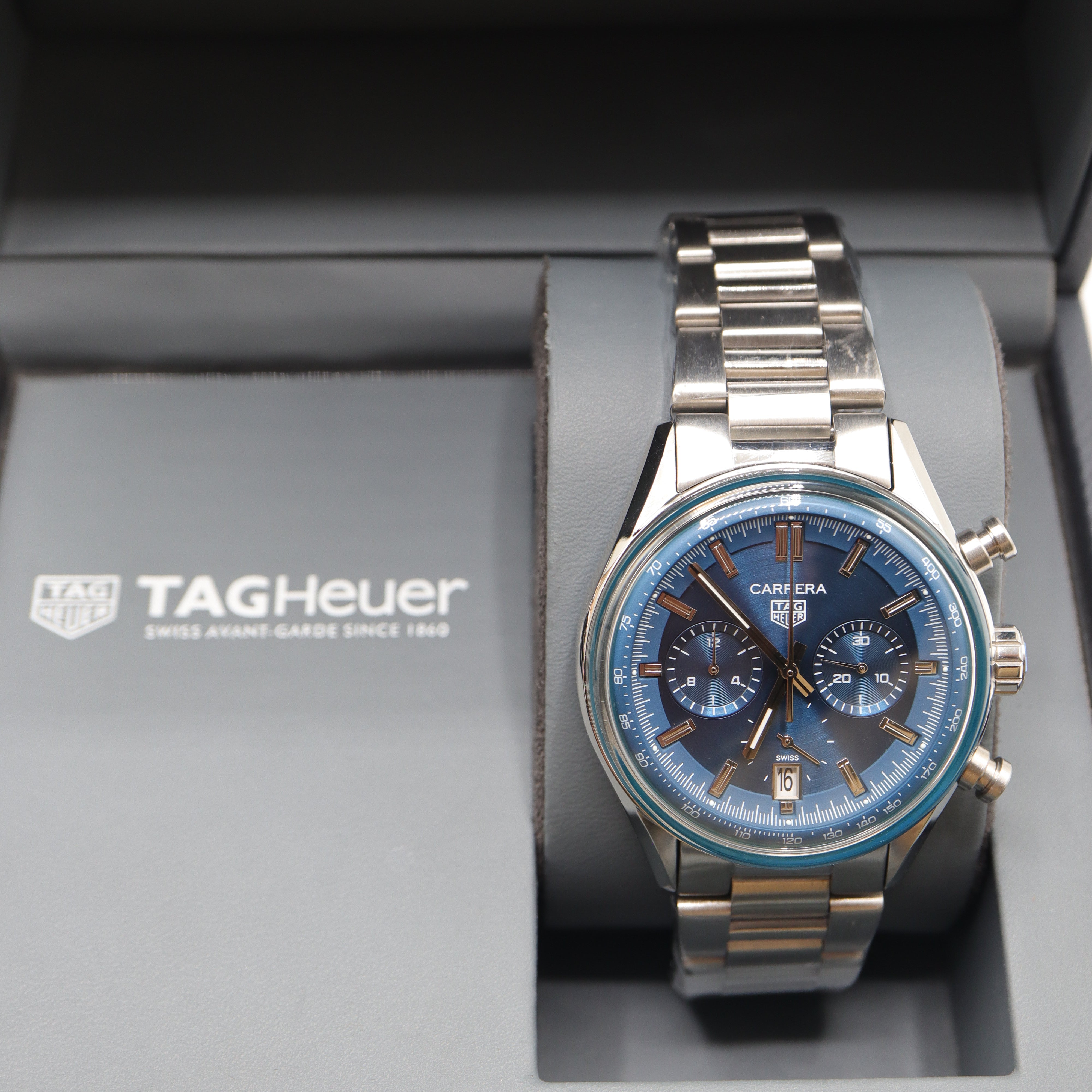TAG Heuer Carrera Chronograph Watch – Men's Steel & Blue Sunburst Tachymeter Watch
