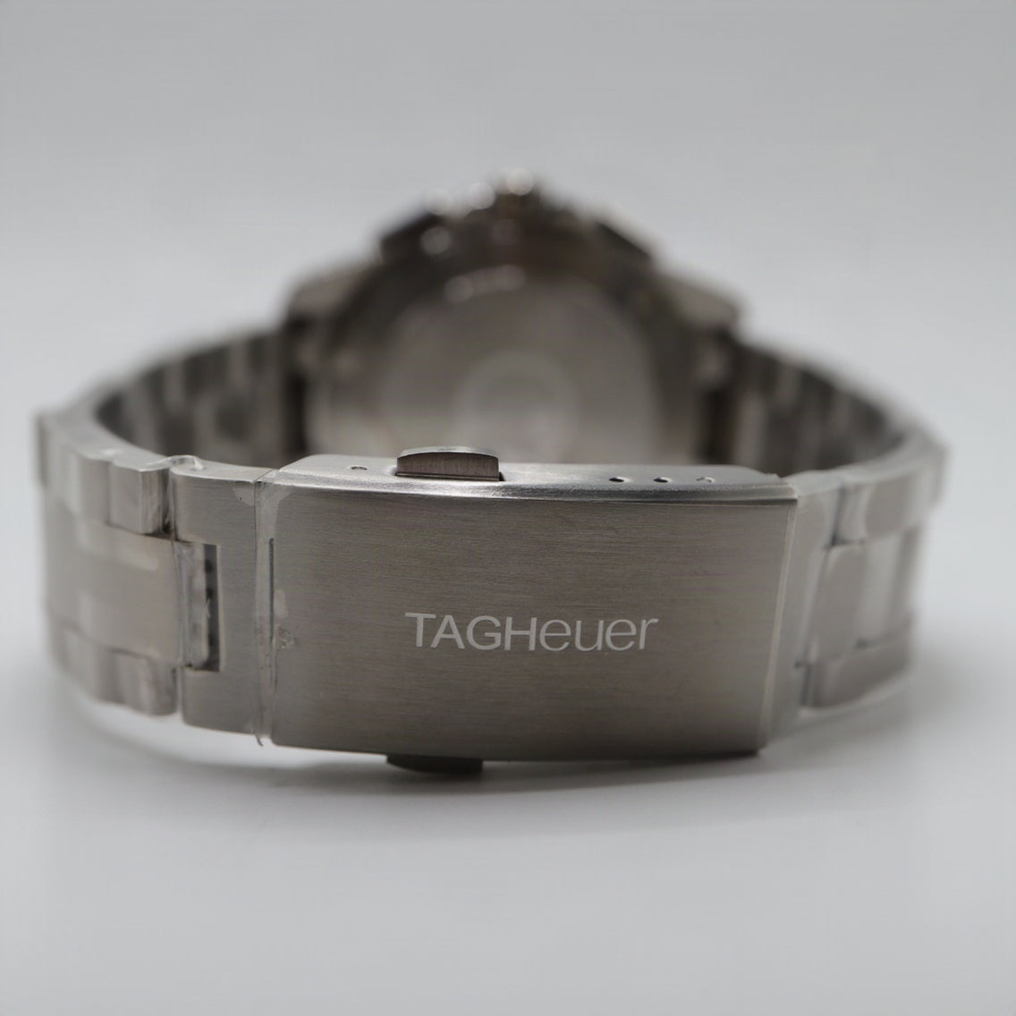 TAG Heuer Aquaracer Chronograph Watch – Men's Steel & Black Dial Dive Watch
