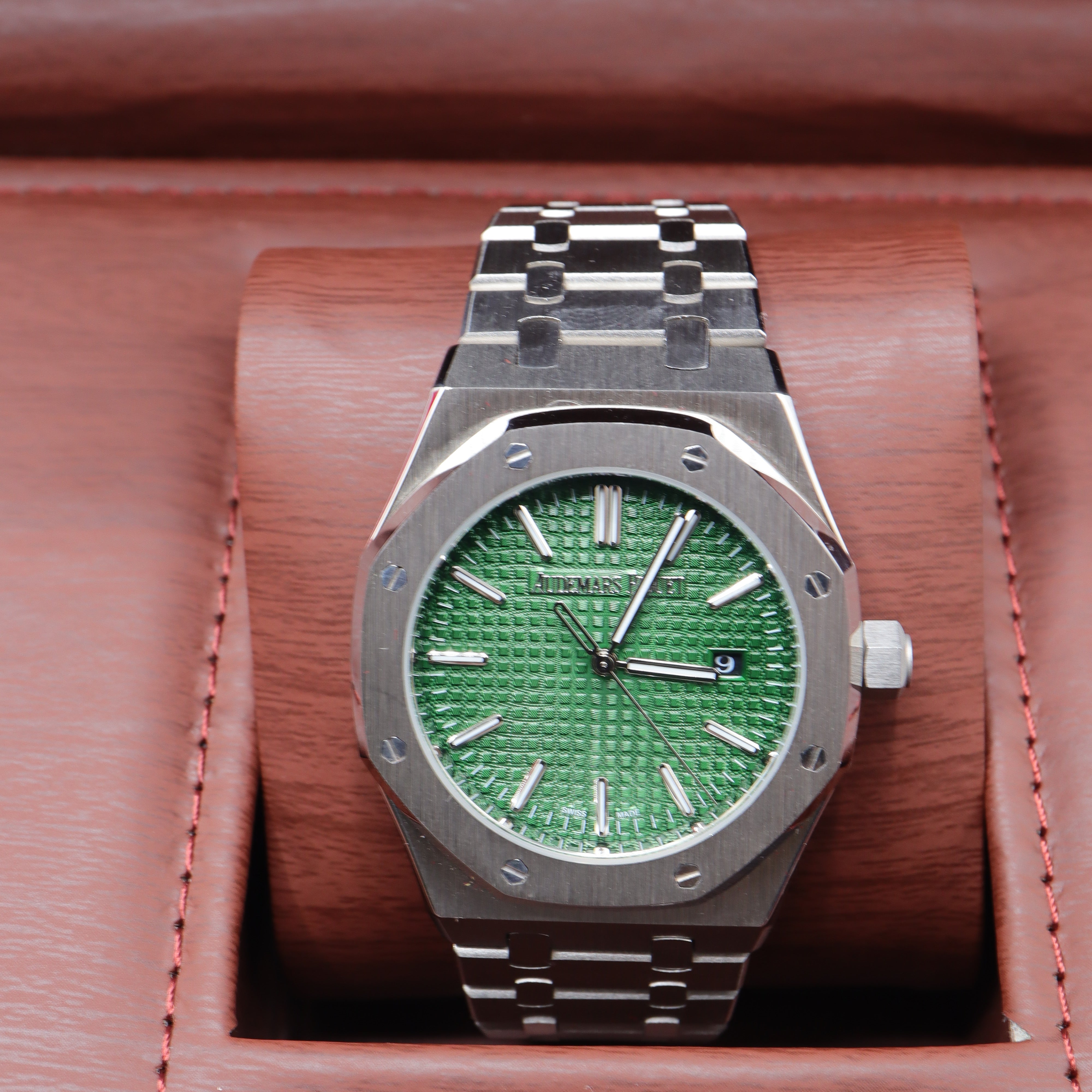 Audemars Piguet Style Royal Oak Watch – Men's Steel & Green Tapisserie Dial Watch