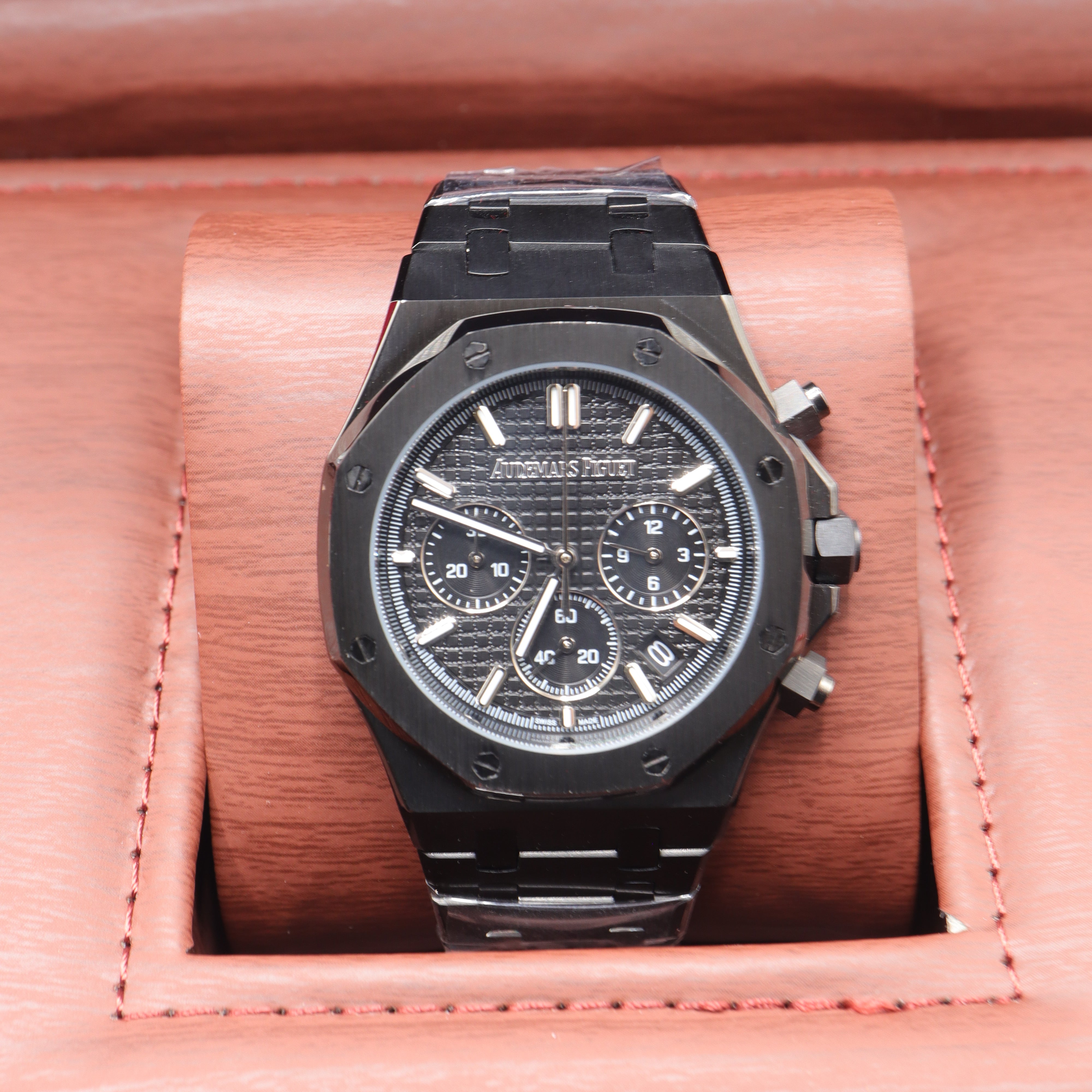 Audemars Piguet Style Royal Oak Chronograph Watch – Men's All-Black Dial Watch
