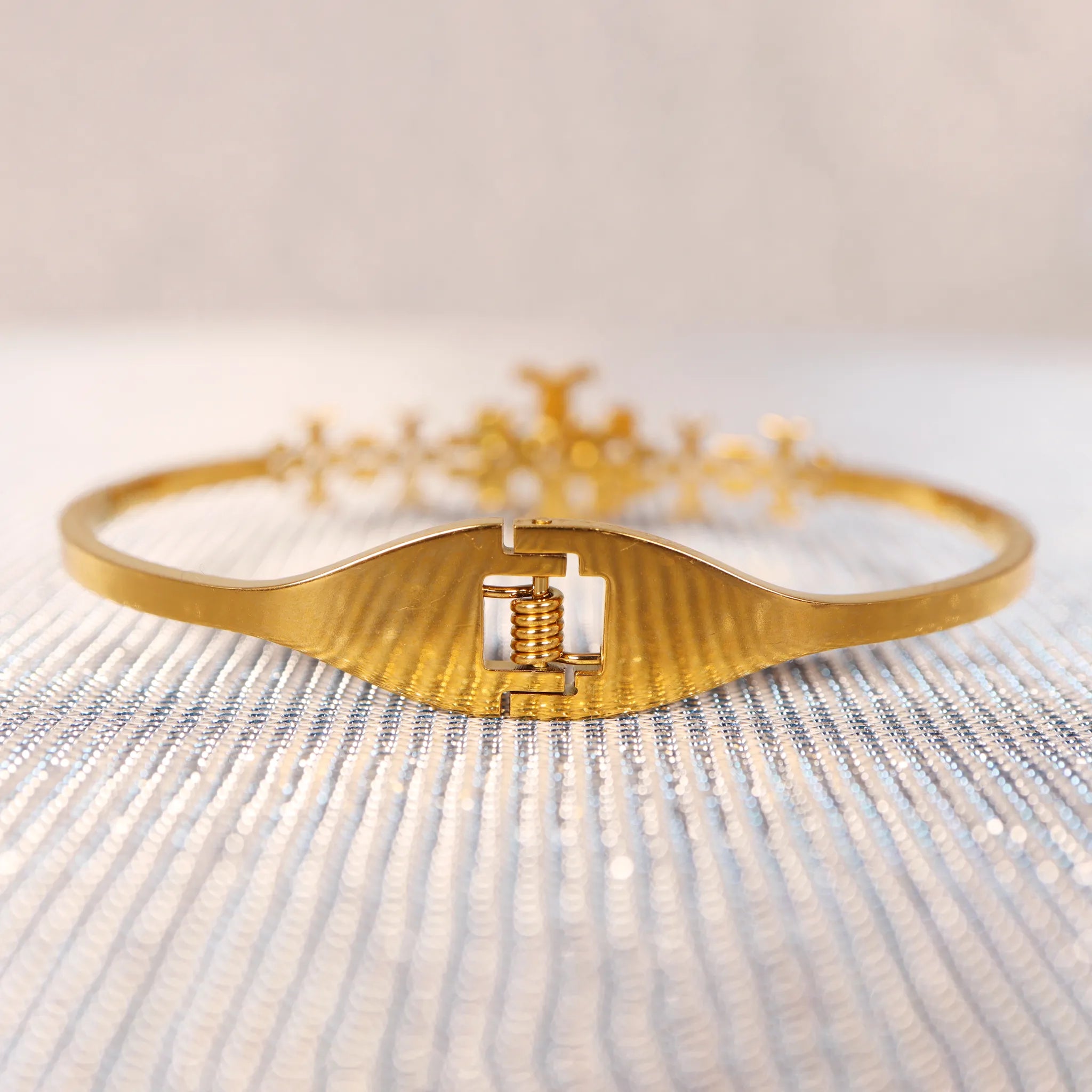 Tory Burch floral Gold Bangle for sale(1)