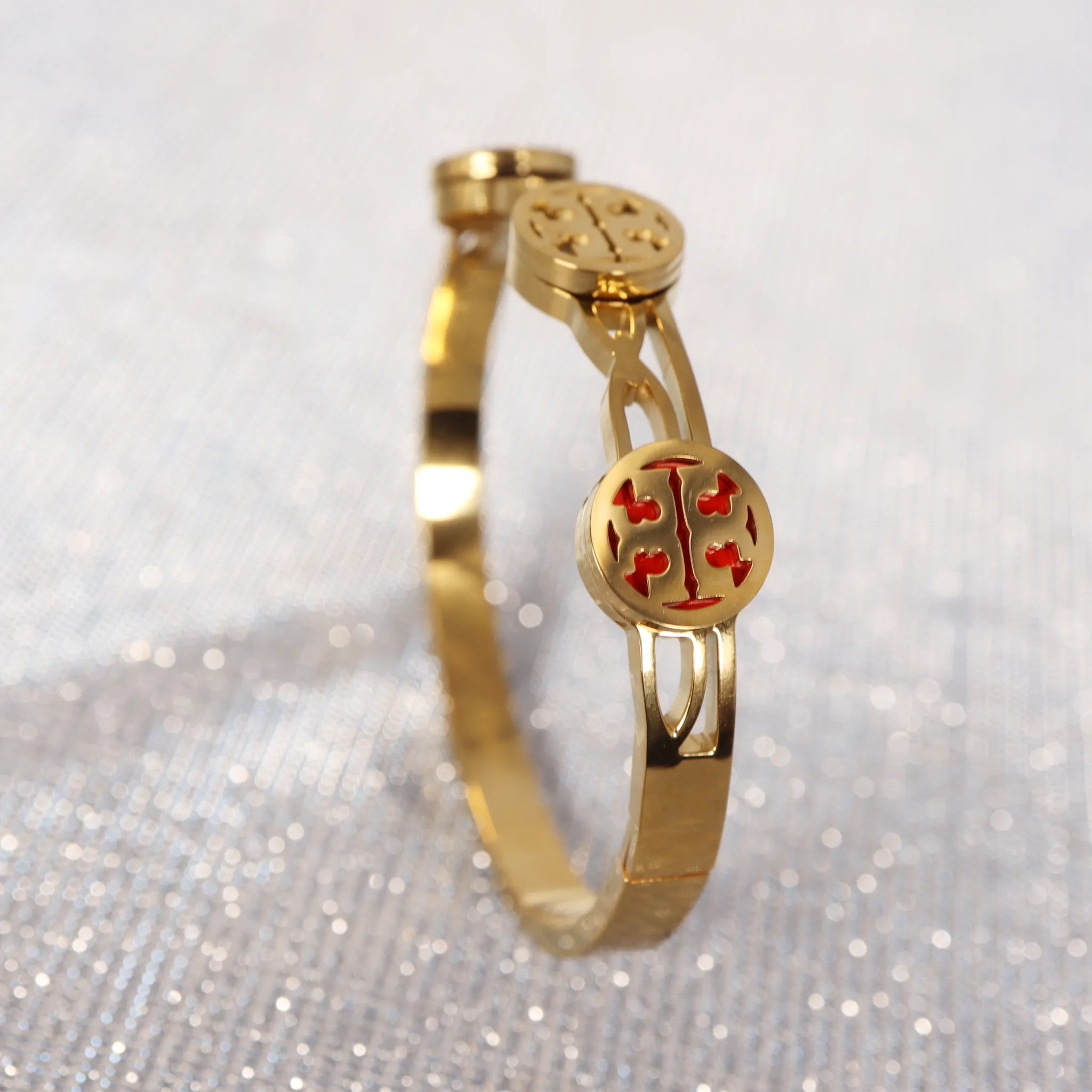 Tory Burch rings in affordable price