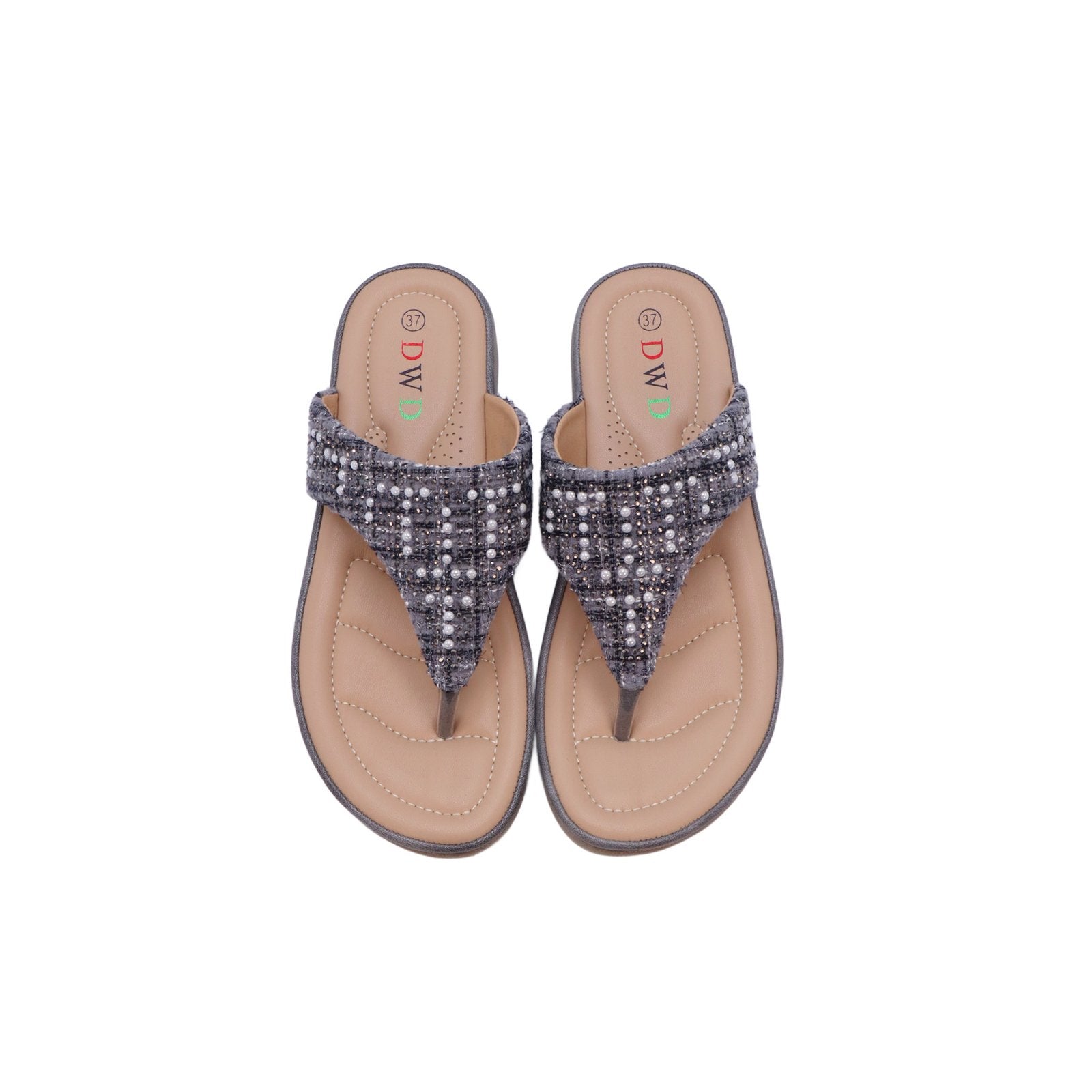 compact luxury sleepers black 1