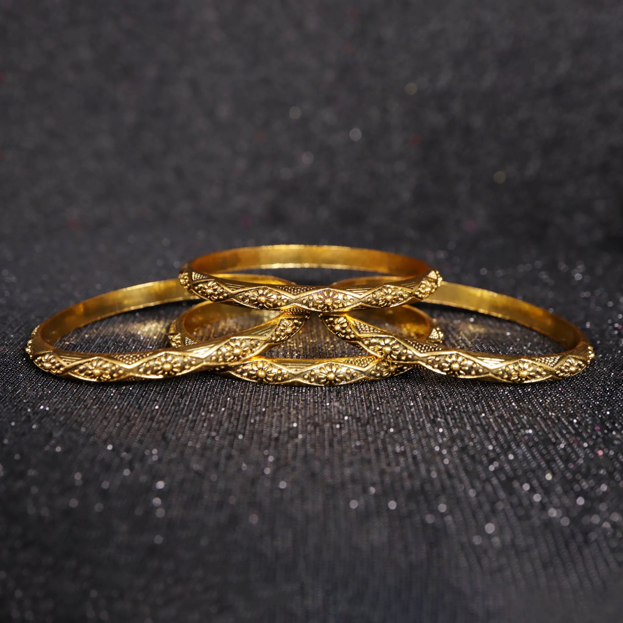 gold bangles in affordable rate