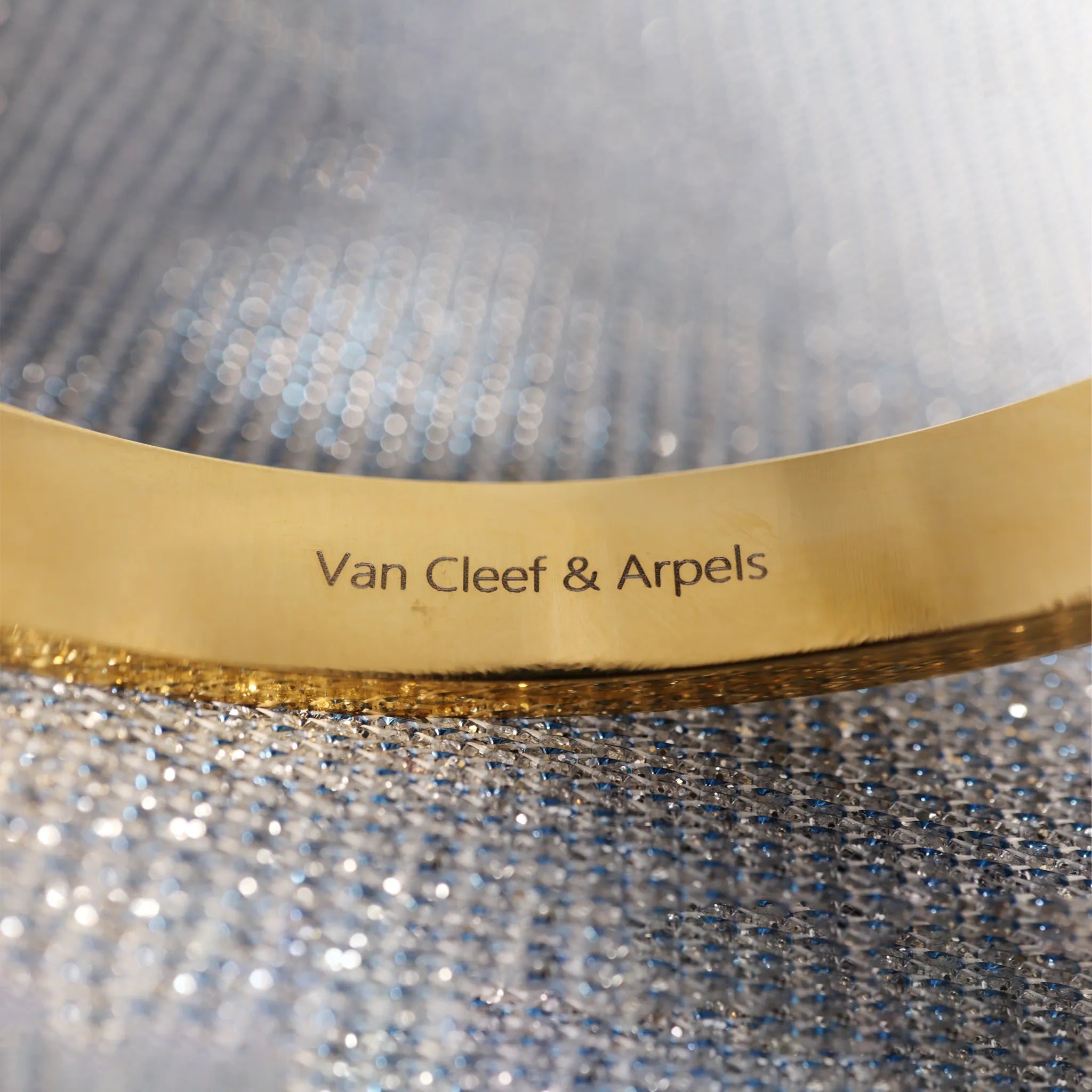 gold bracelet for sale in abu dhabi