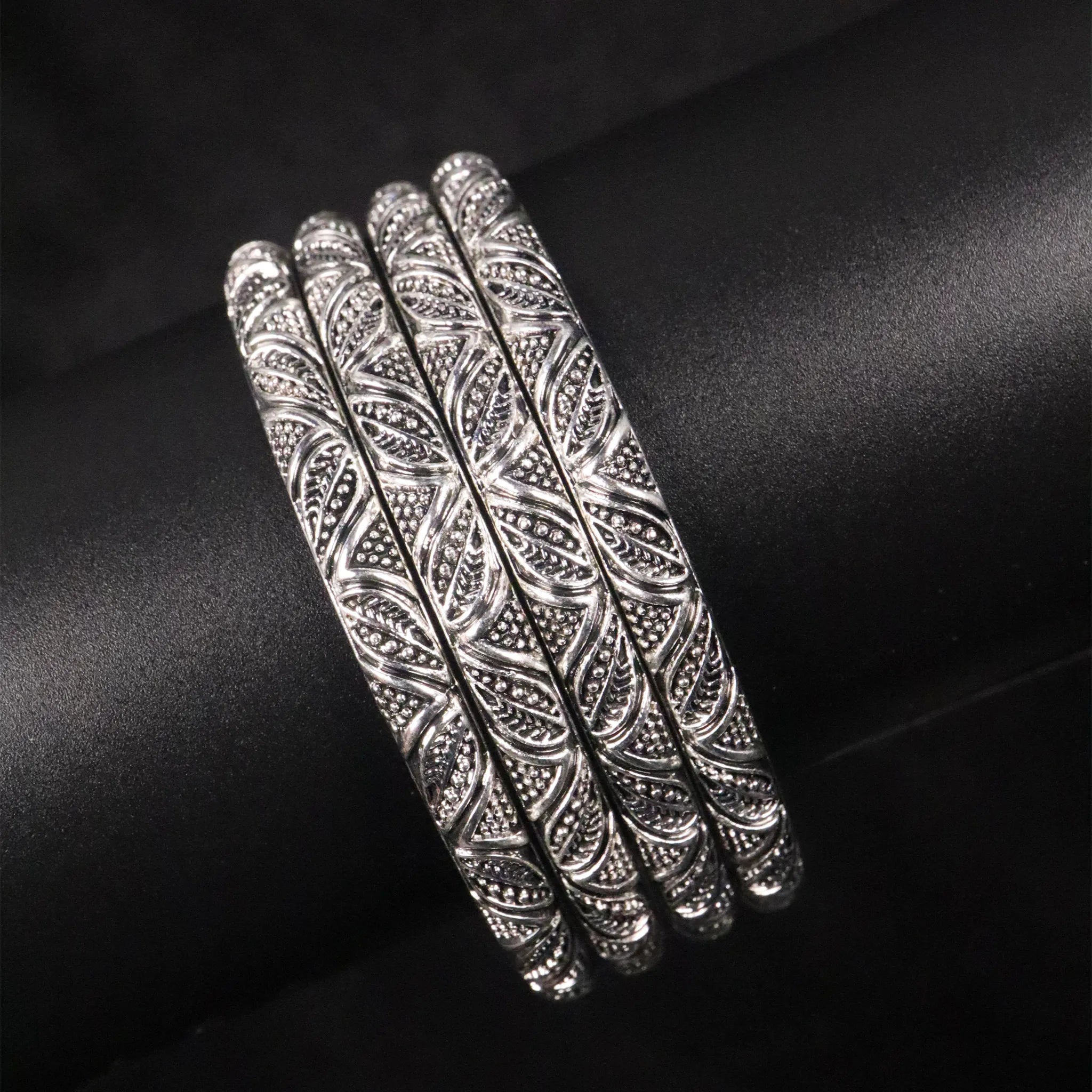 latest silver bangles design