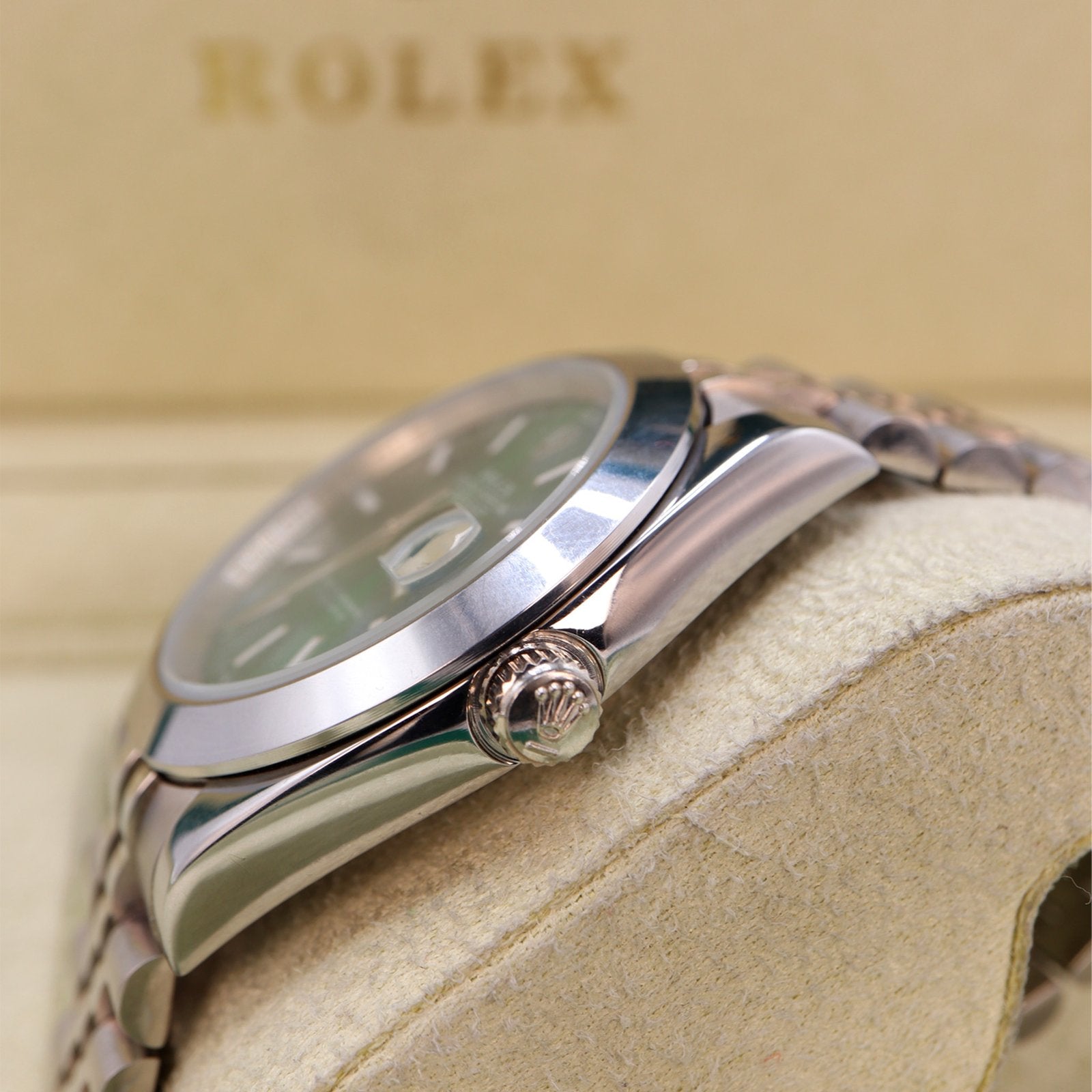 rolex oyster perpetual datejust green dial 5