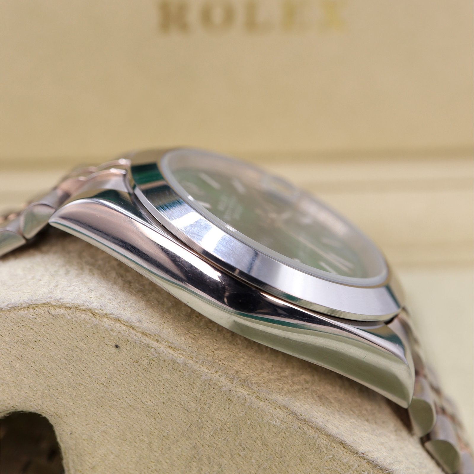 rolex oyster perpetual datejust green dial 6