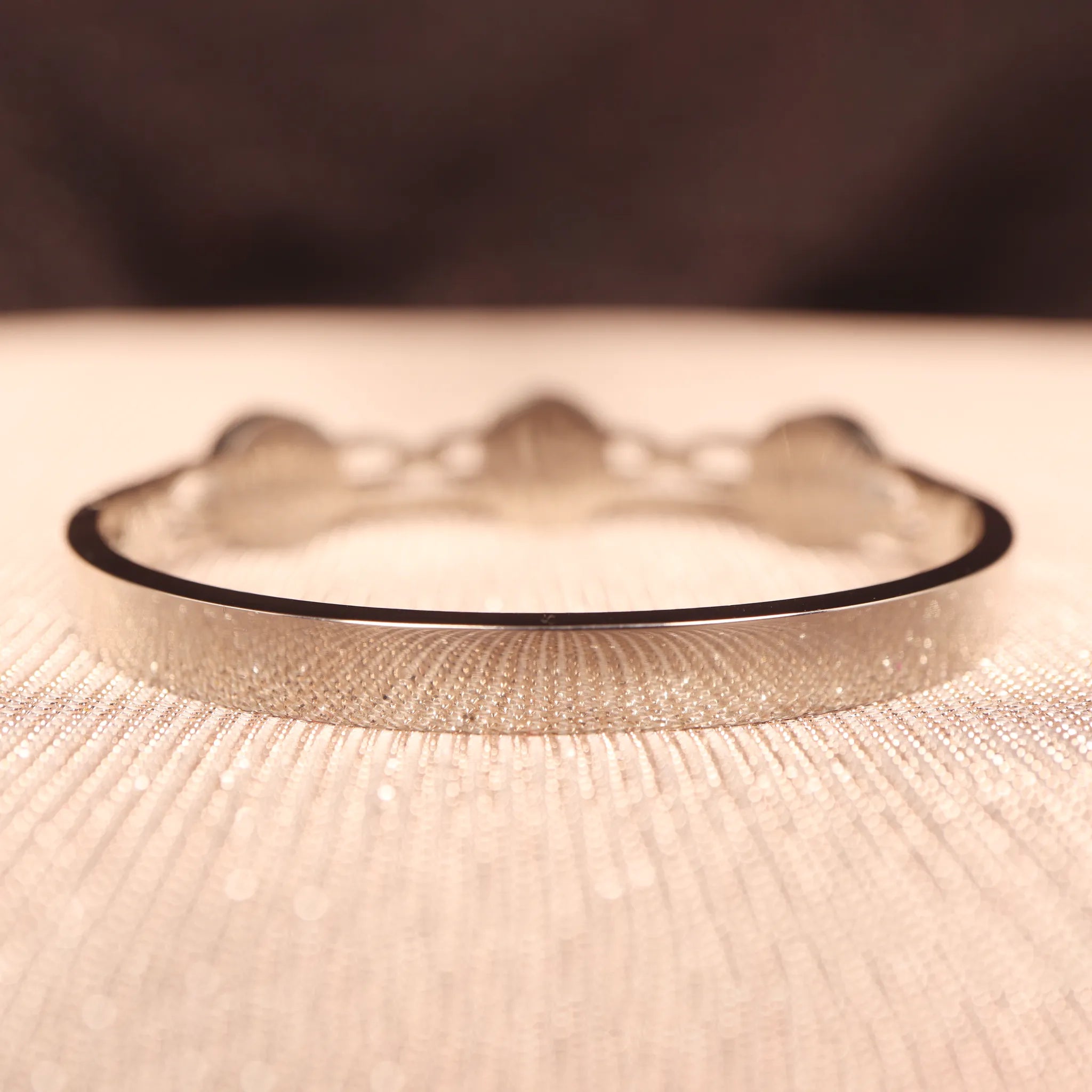 tory burch minimalist silver bangle
