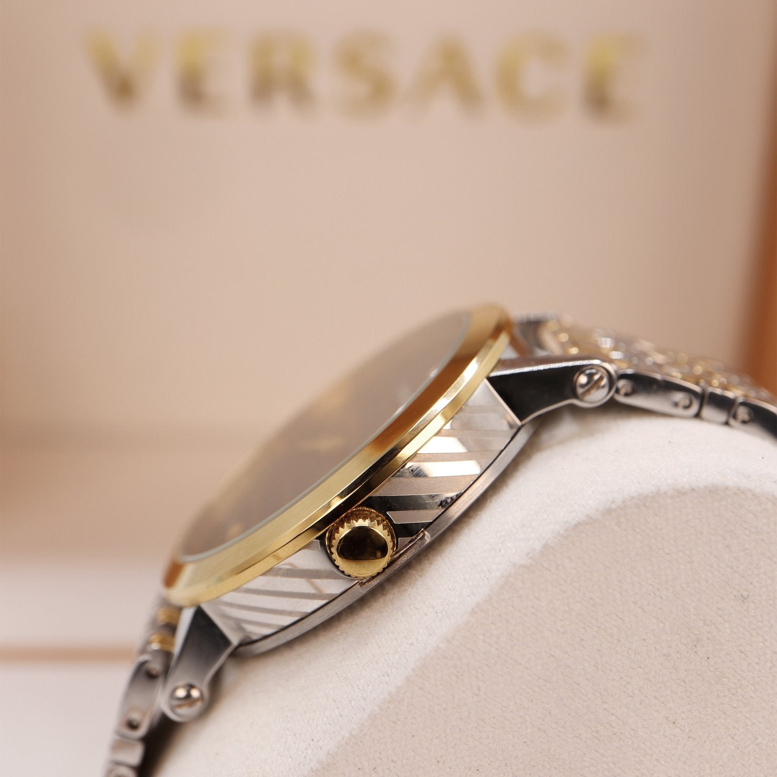 versace swiss made classic watch 4